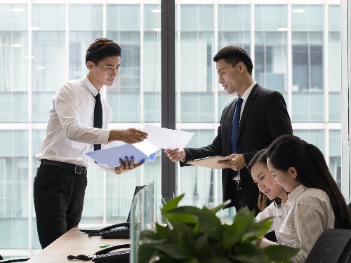 北京工商代办为您普及：不签合同就不用缴纳社保？